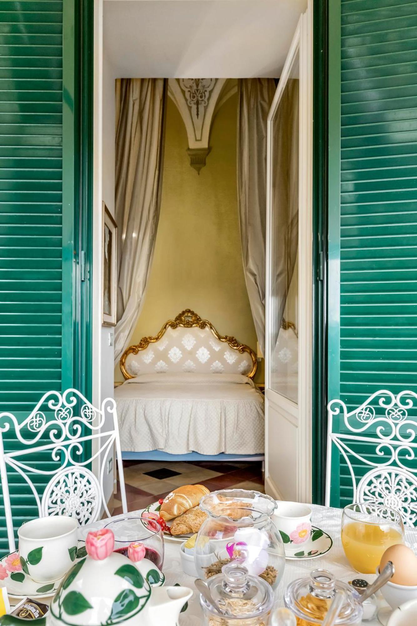 Residenza D'Epoca Palazzo Borghesi Bed & Breakfast Сиена Стая снимка